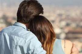 分手后如何挽回前女方:有效策略与心理调适 分手后如何挽回前女方:有效策略与心理调适